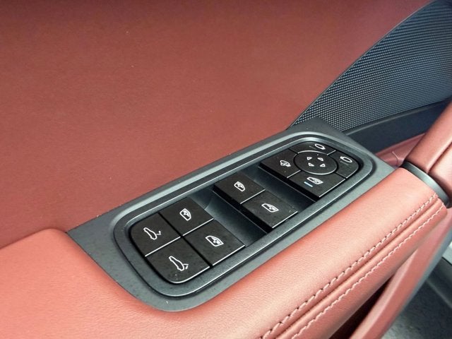 2024 Porsche Cayenne S