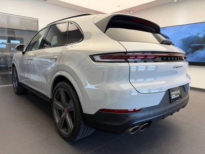 2024 Porsche Cayenne S