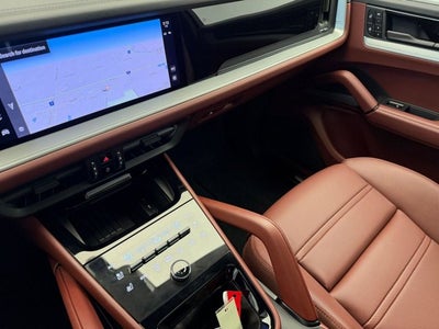 2024 Porsche Cayenne S