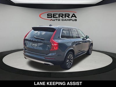 2021 Volvo XC90 Momentum