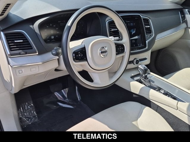 2021 Volvo XC90 Momentum