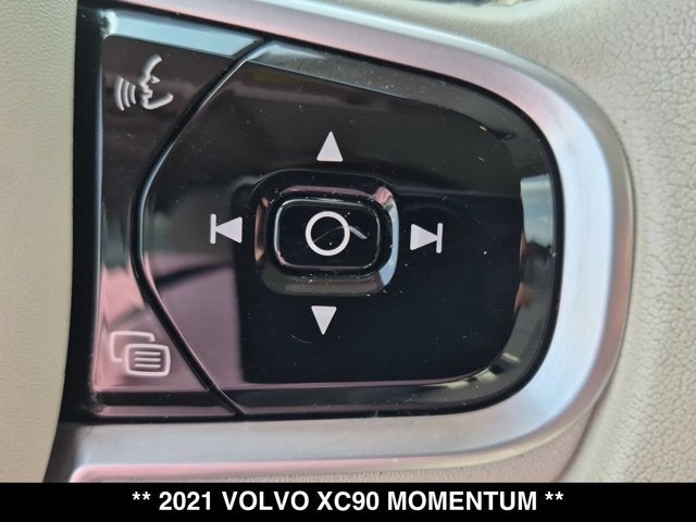 2021 Volvo XC90 Momentum