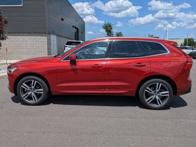 2021 Volvo XC60 Momentum