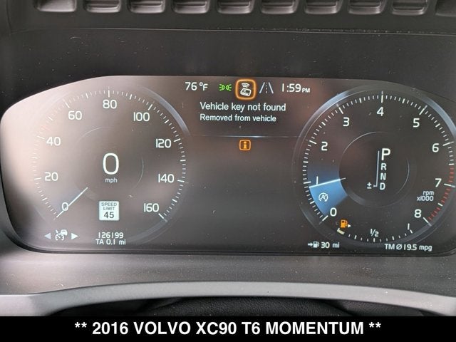 2016 Volvo XC90 T6 Momentum