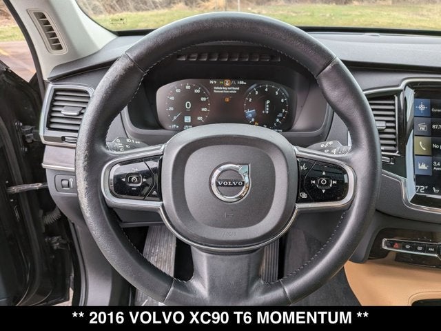 2016 Volvo XC90 T6 Momentum