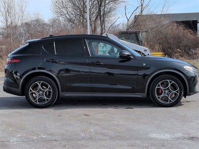 2023 Alfa Romeo Stelvio Ti