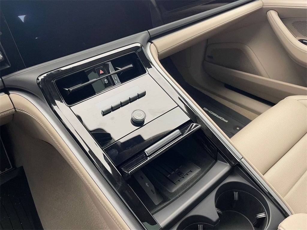 2026 Porsche Panamera 4