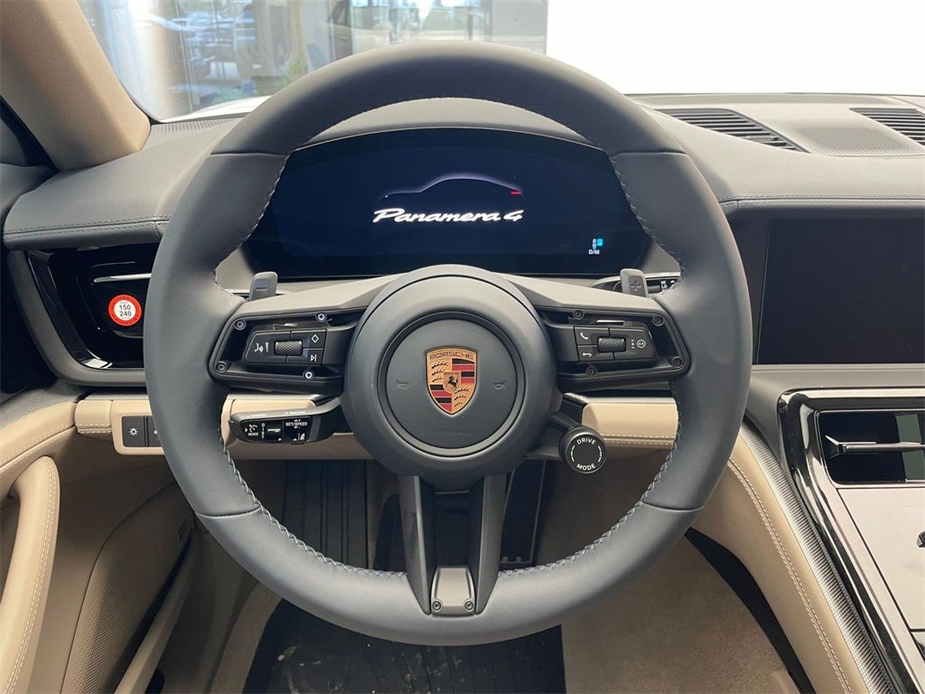 2026 Porsche Panamera 4