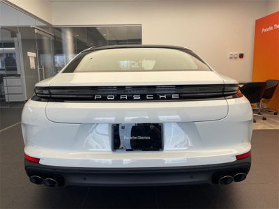 2026 Porsche Panamera 4