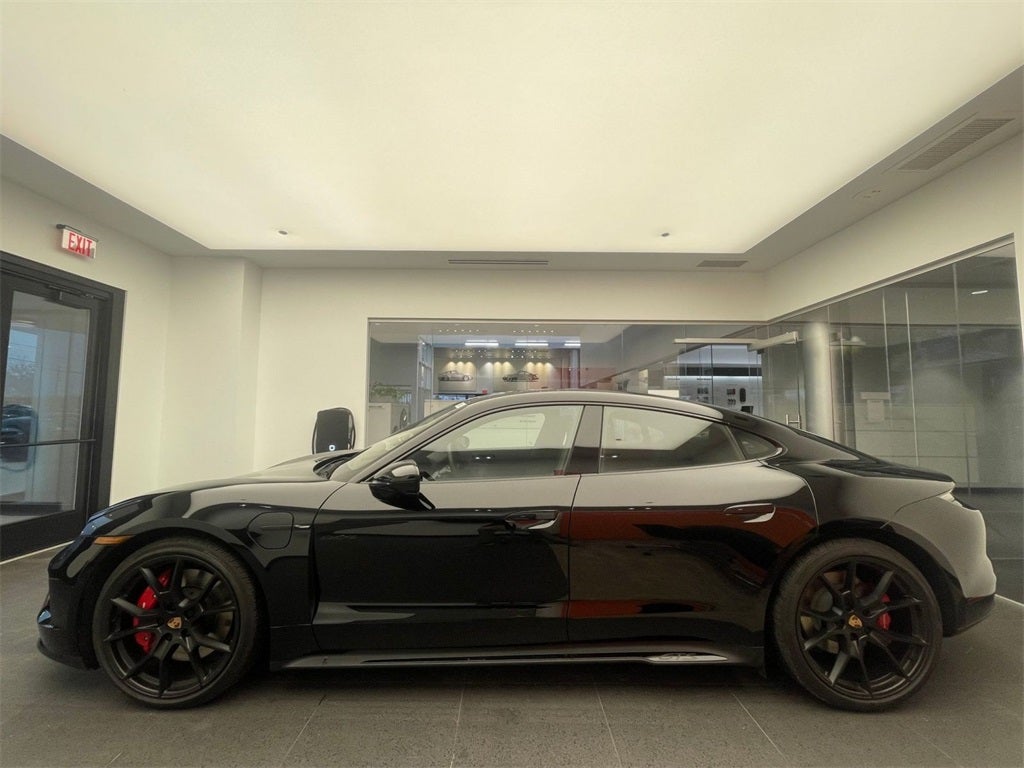 2026 Porsche Taycan GTS