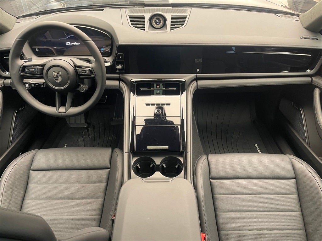 2026 Porsche Panamera Turbo