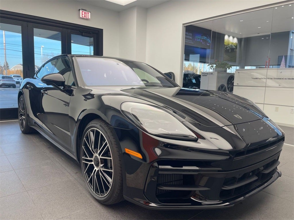 2026 Porsche Panamera Turbo