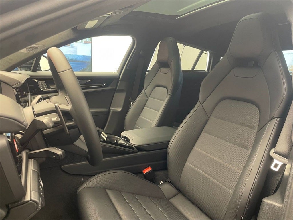 2026 Porsche Panamera Turbo