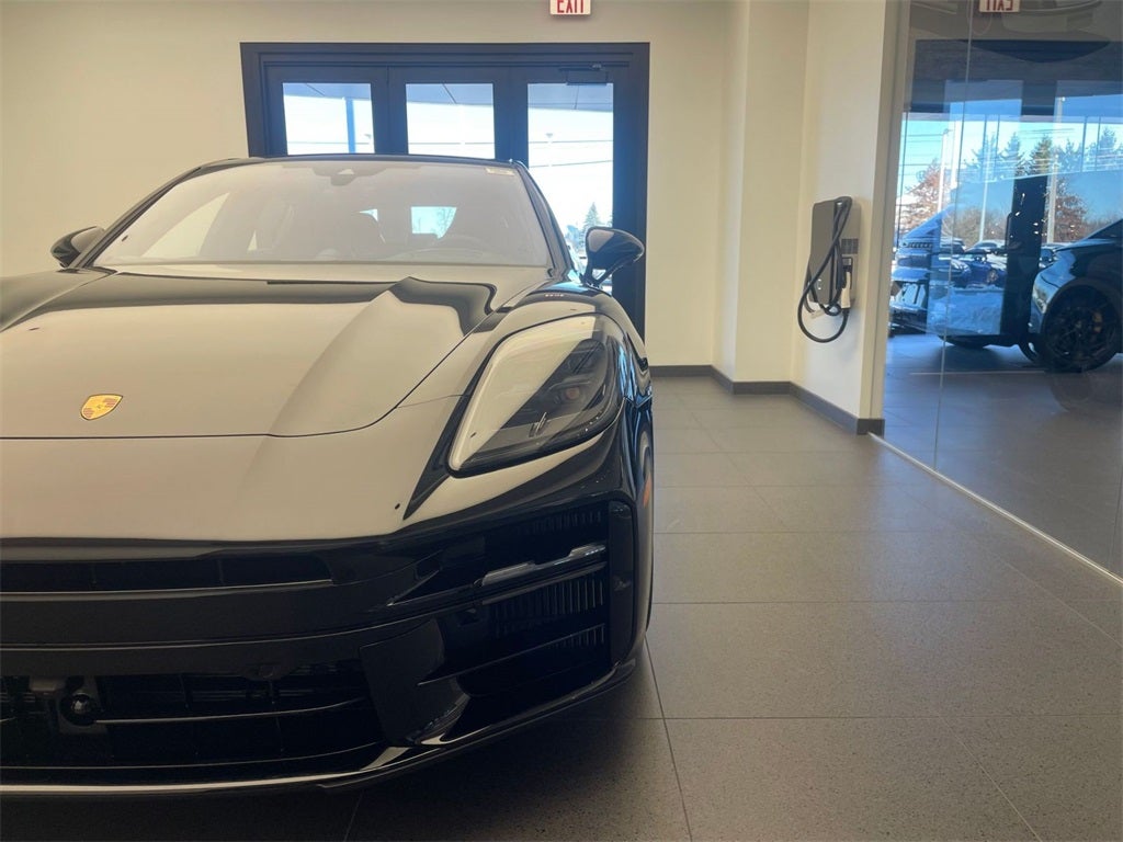 2026 Porsche Panamera GTS