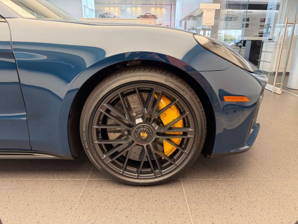 2026 Porsche Panamera GTS
