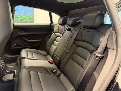 2026 Porsche Taycan Cross Turismo 4S