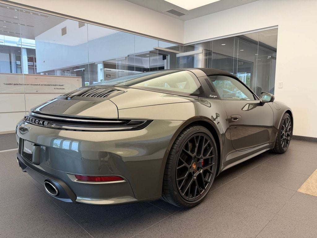 2026 Porsche 911 Targa 4S