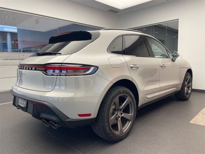 2026 Porsche Macan Base