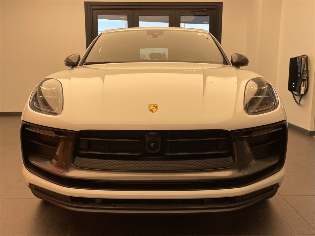 2026 Porsche Macan T