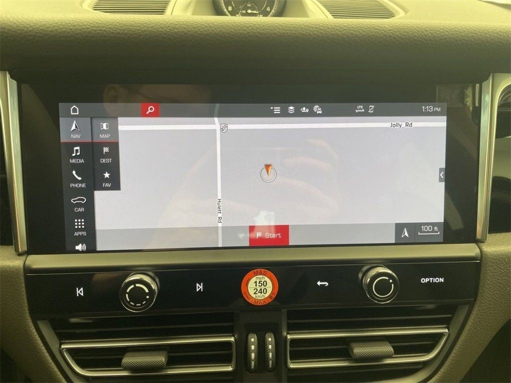 2025 Porsche Macan Base