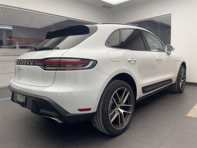 2026 Porsche Macan Base