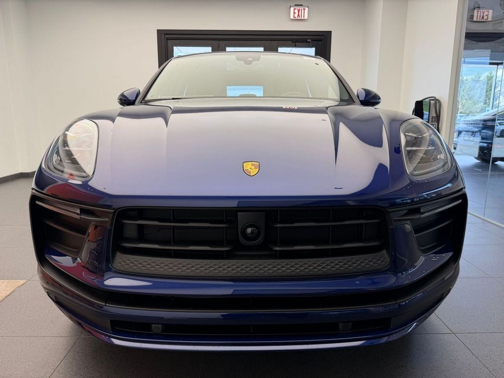2026 Porsche Macan Base