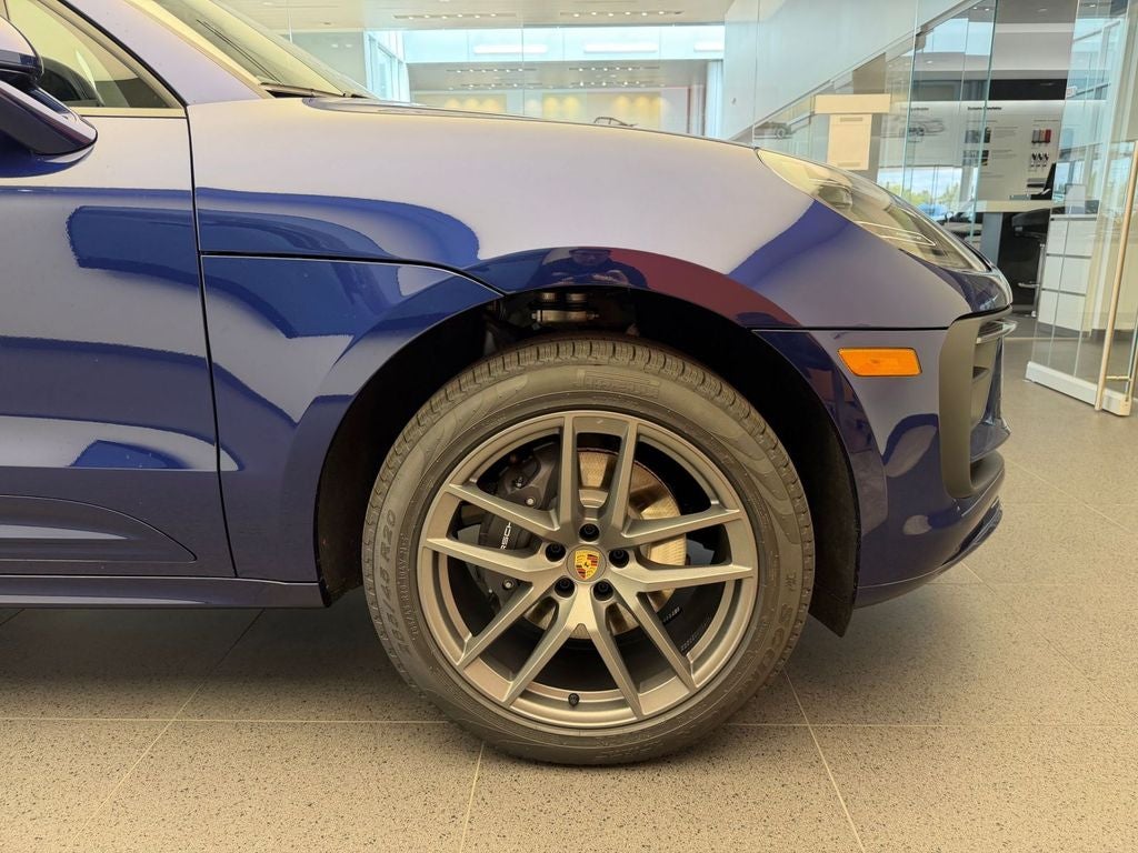 2026 Porsche Macan Base