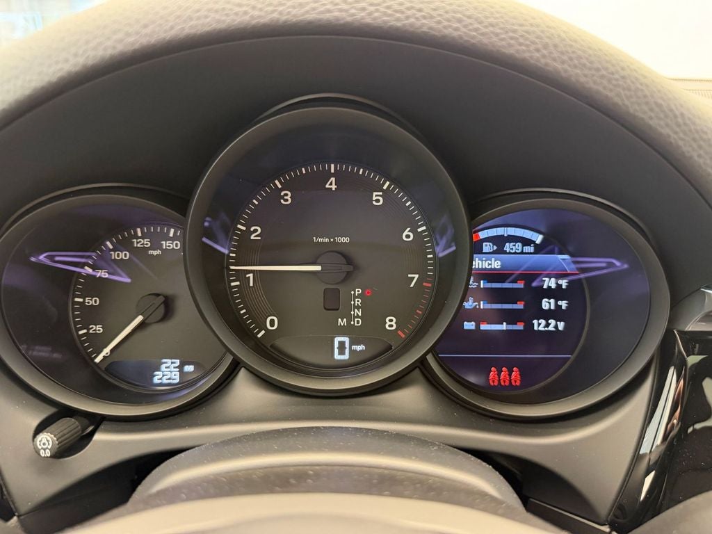 2026 Porsche Macan Base