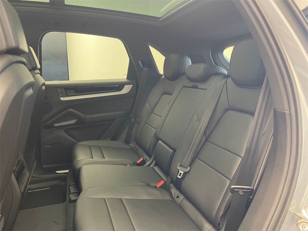 2026 Porsche Cayenne Base