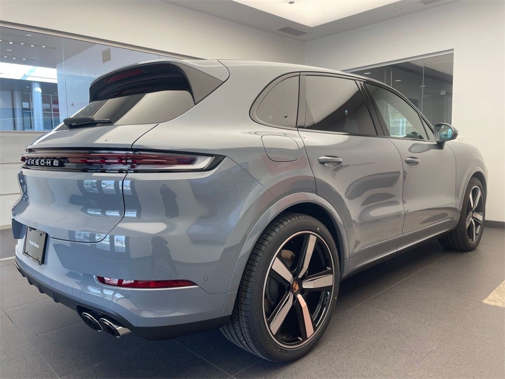 2026 Porsche Cayenne Base