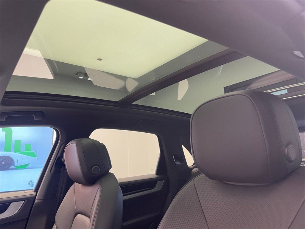 2026 Porsche Cayenne Base