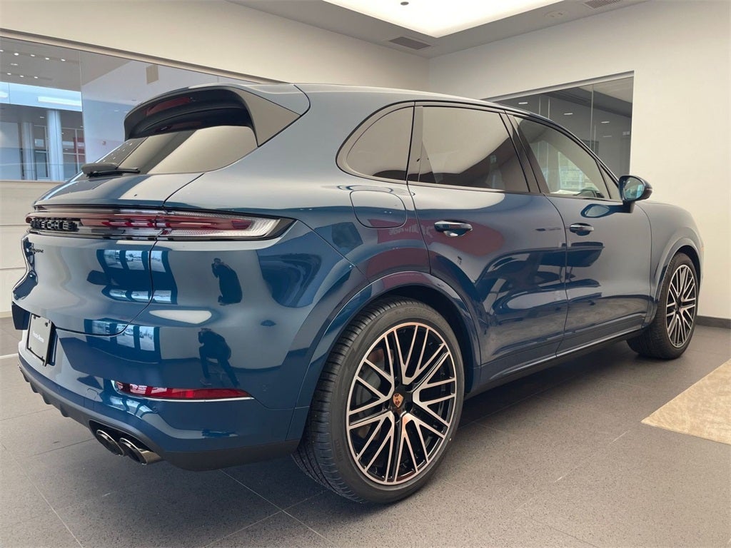 2026 Porsche Cayenne Base