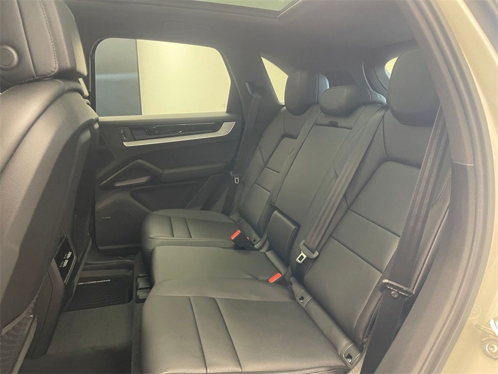 2026 Porsche Cayenne Base