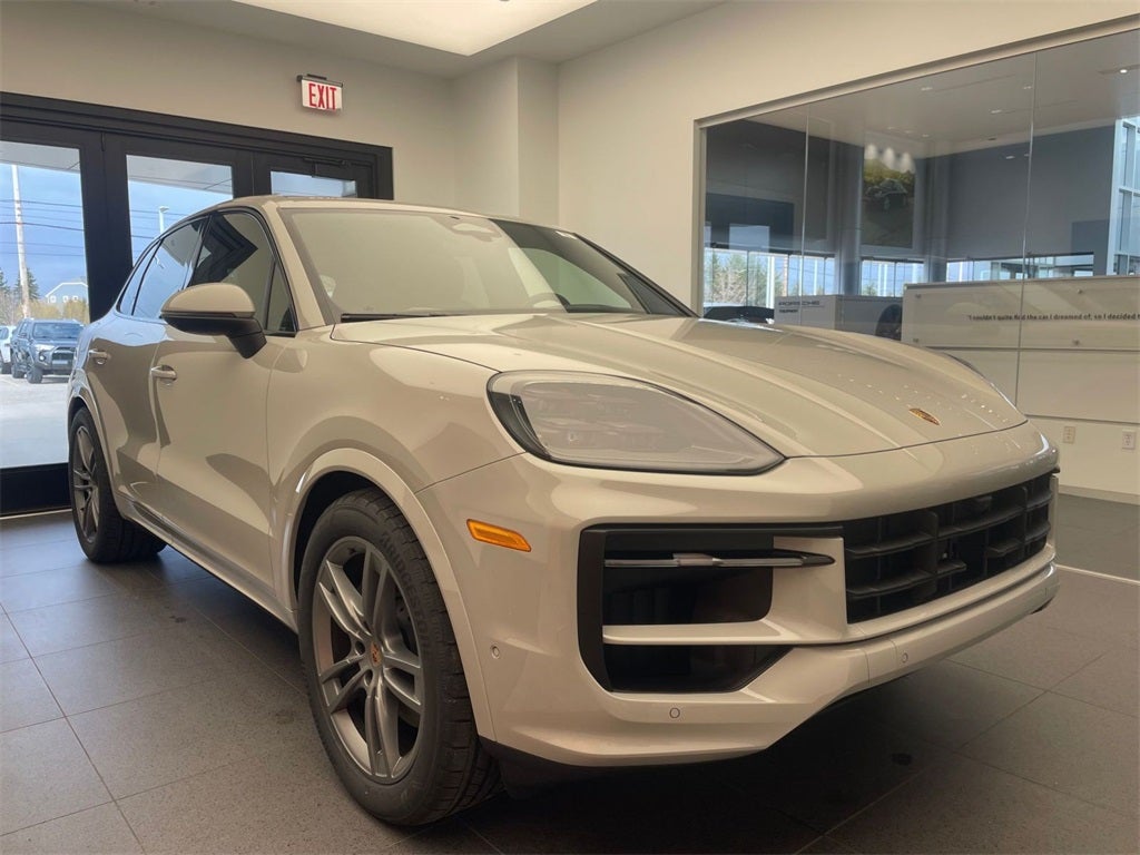 2026 Porsche Cayenne Base
