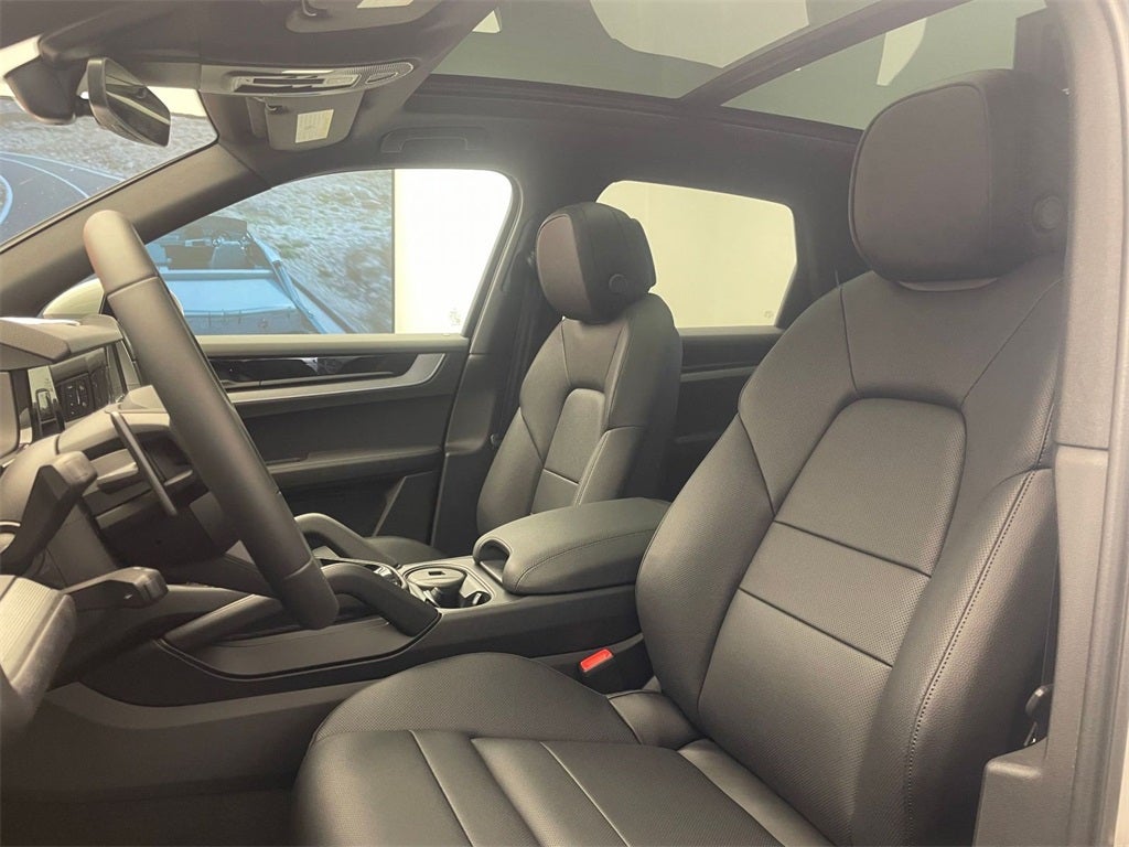 2026 Porsche Cayenne Base