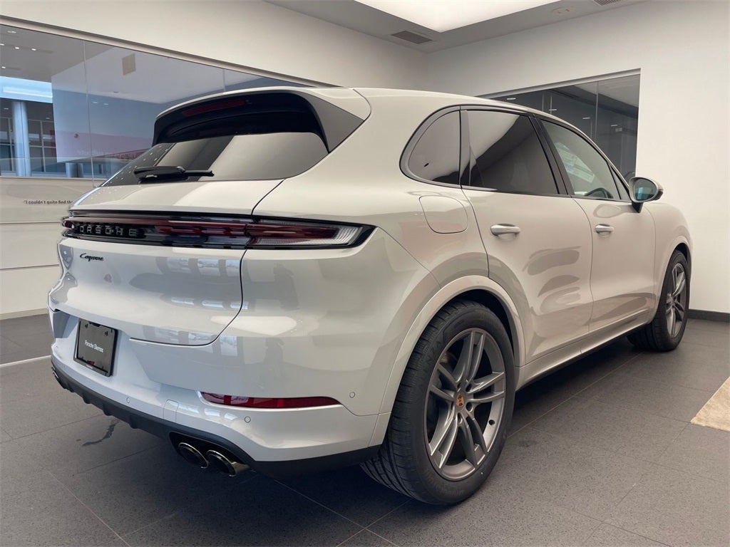 2026 Porsche Cayenne Base
