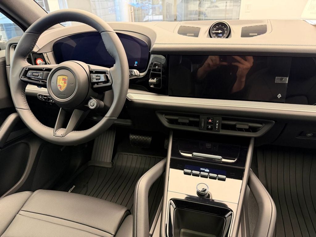 2026 Porsche Cayenne Base