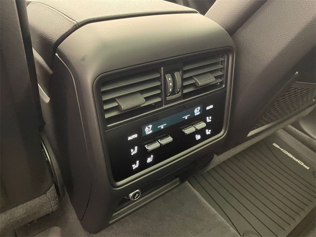 2026 Porsche Cayenne Base