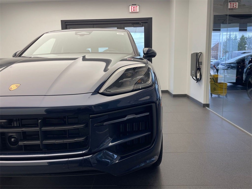 2026 Porsche Cayenne Base