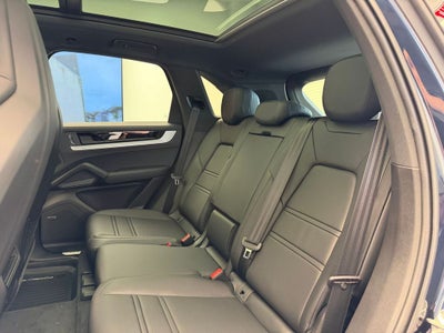 2026 Porsche Cayenne Base