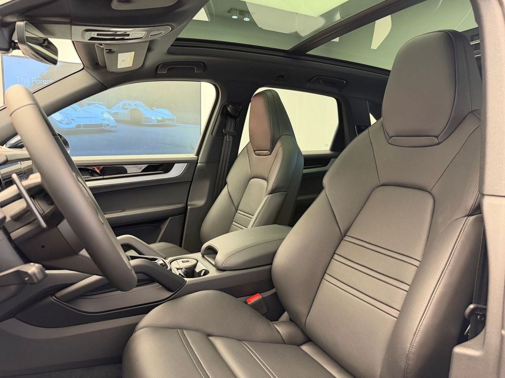 2026 Porsche Cayenne Base