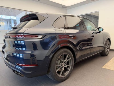 2026 Porsche Cayenne Base