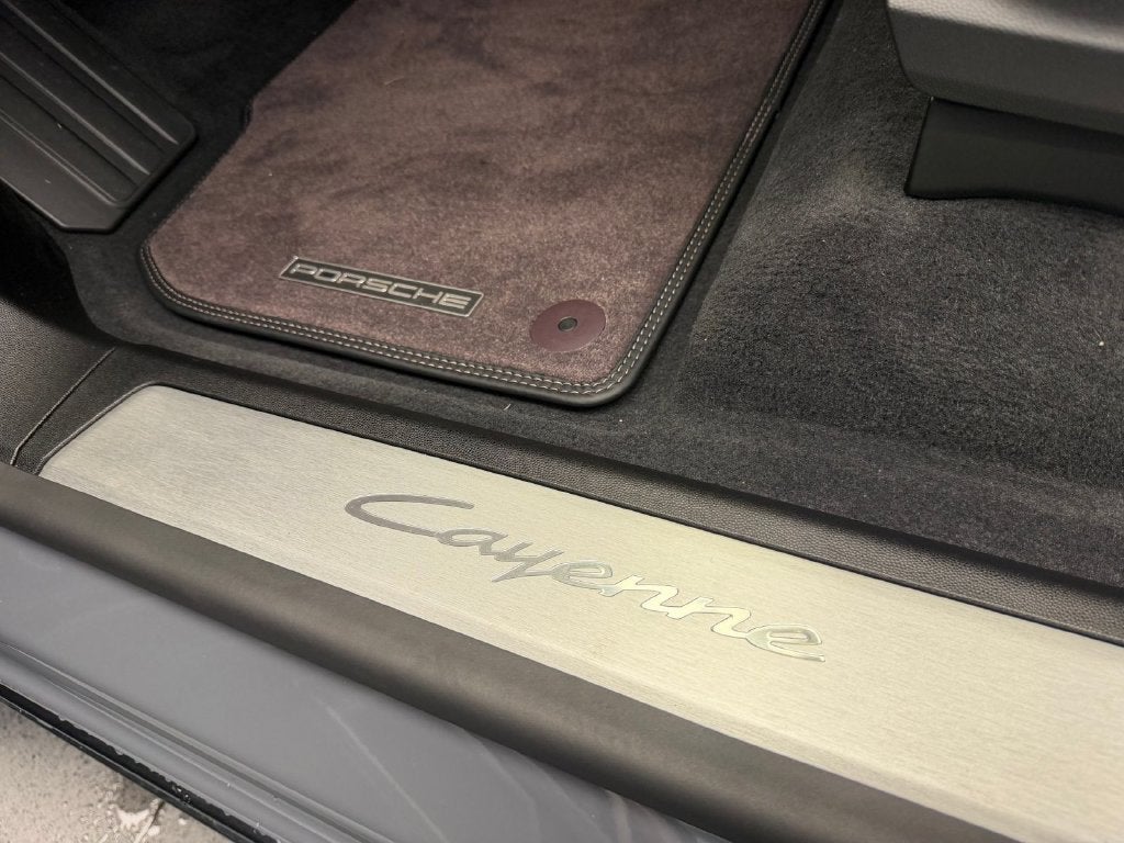 2026 Porsche Cayenne Base