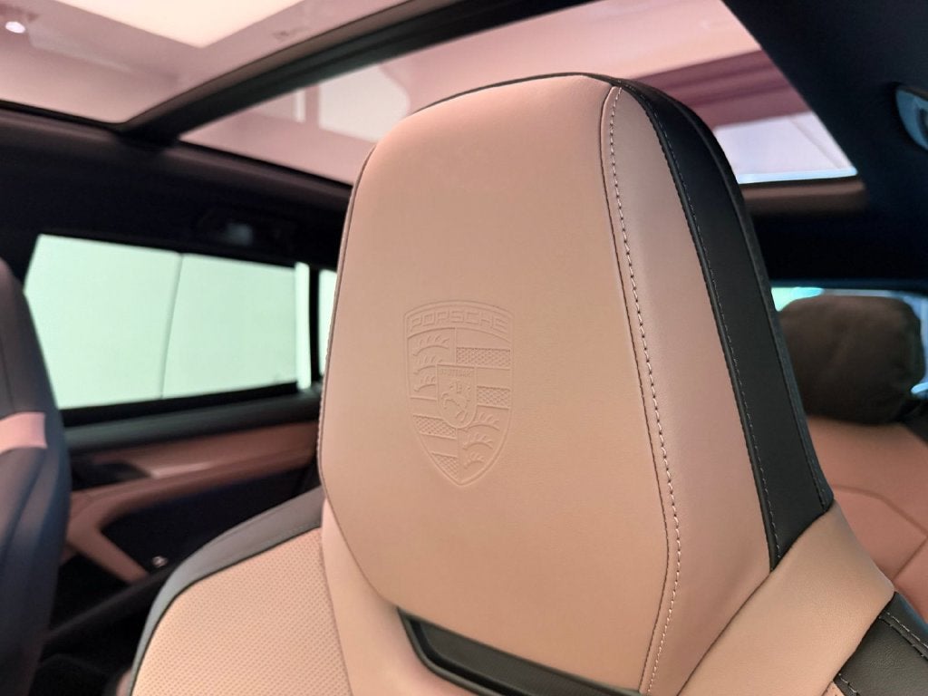 2026 Porsche Cayenne Base
