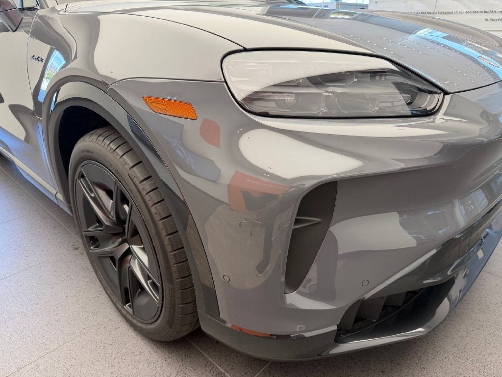 2026 Porsche Cayenne Base