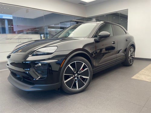 2025 Porsche Macan 4S