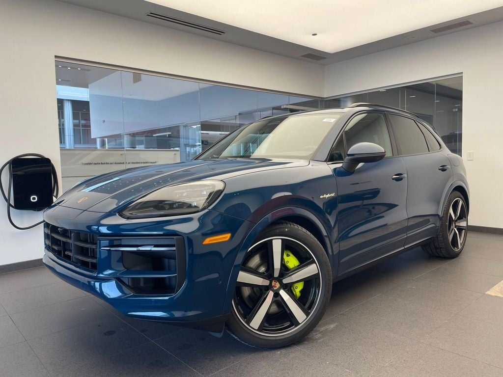 2026 Porsche Cayenne Base