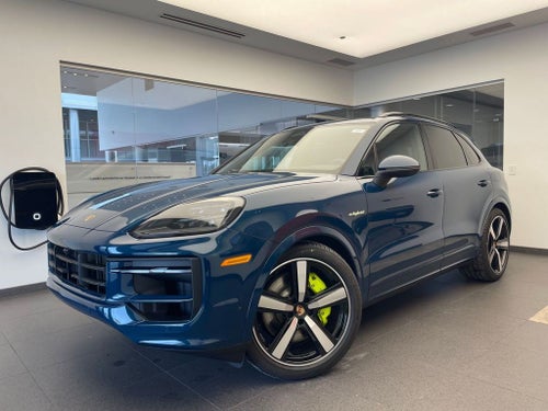 2026 Porsche Cayenne Base