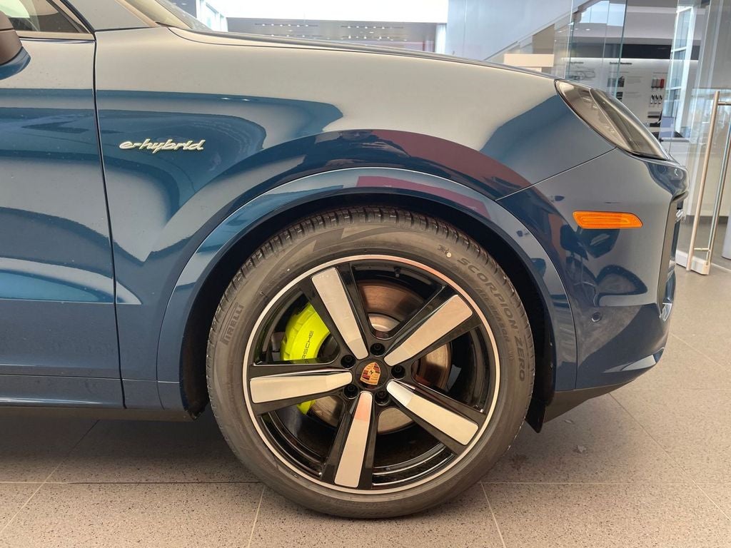 2026 Porsche Cayenne Base