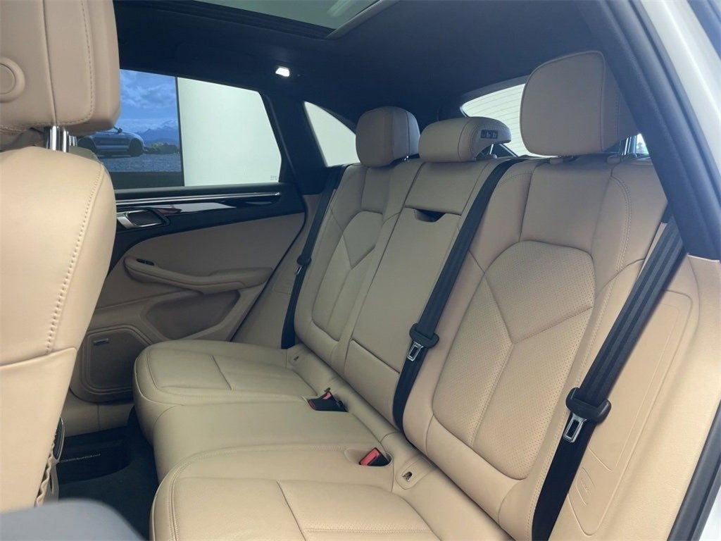 2025 Porsche Macan S